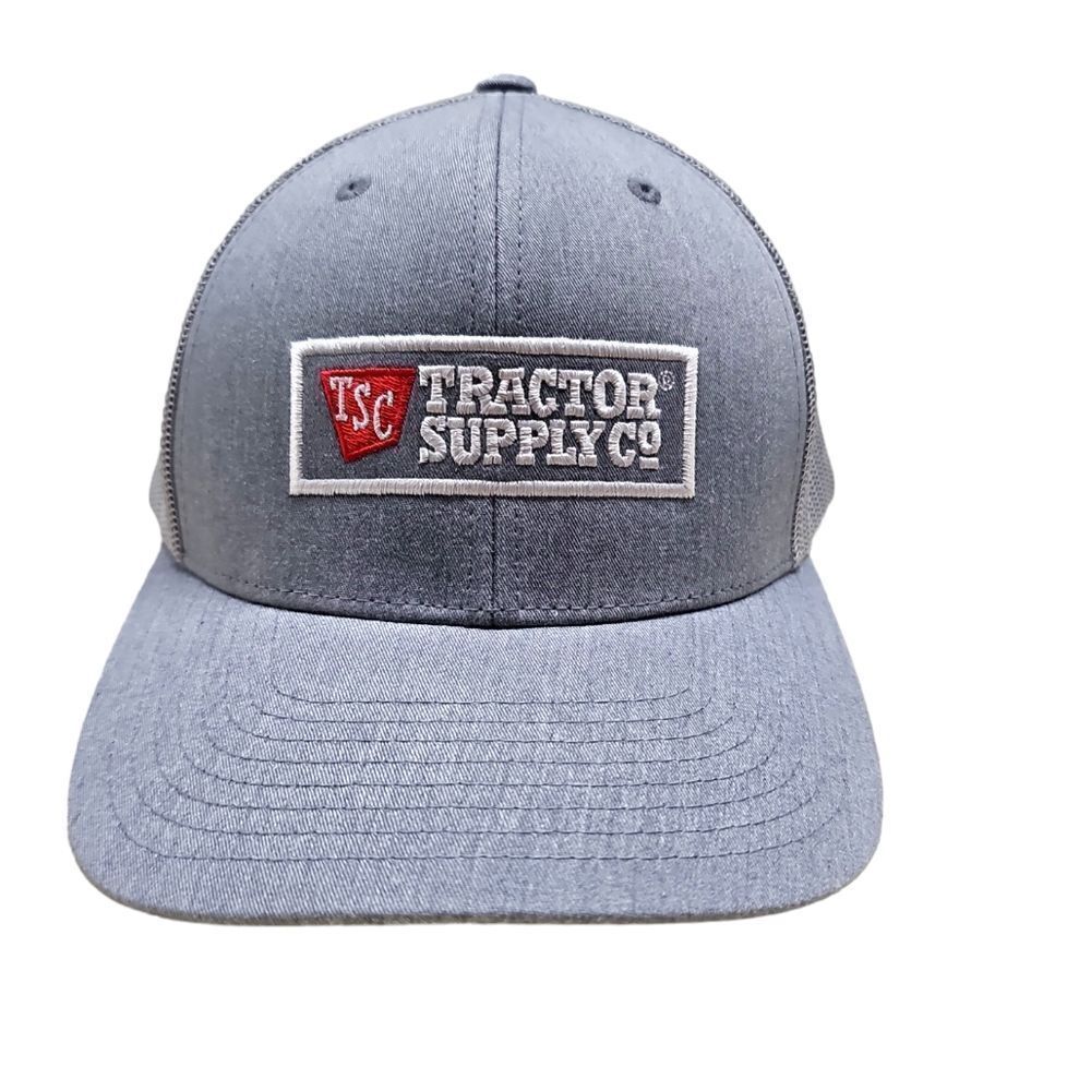 ‎Tractor Supply Light Gray Trucker Snapback Hat